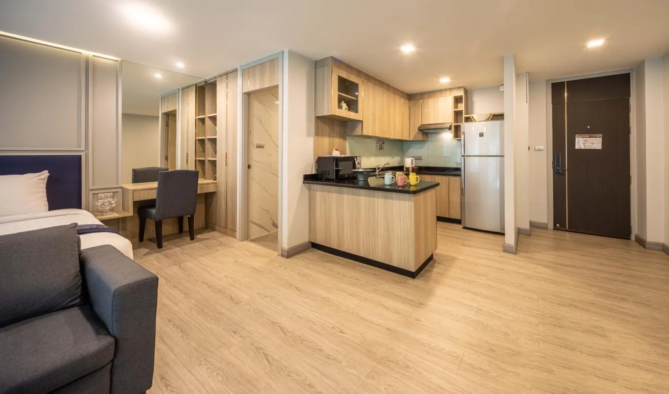 Property photos for Chaidee Mansion