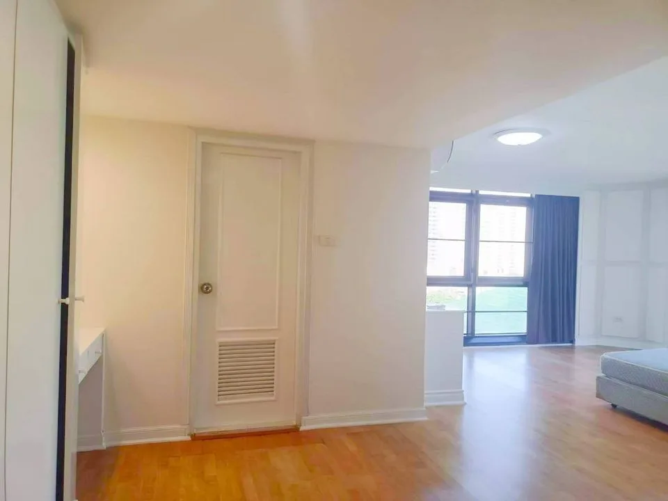 Property photos for The Waterford Park Sukhumvit 53