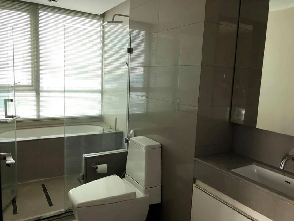 Property photos for The Address Phayathai