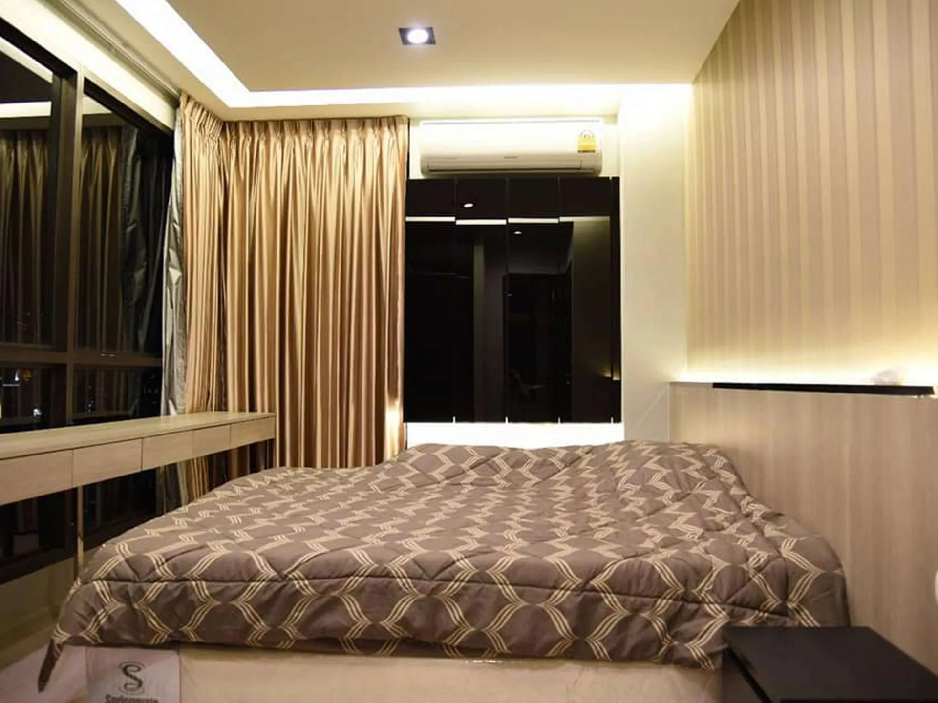 Property photos for Rhythm Sukhumvit 44/1