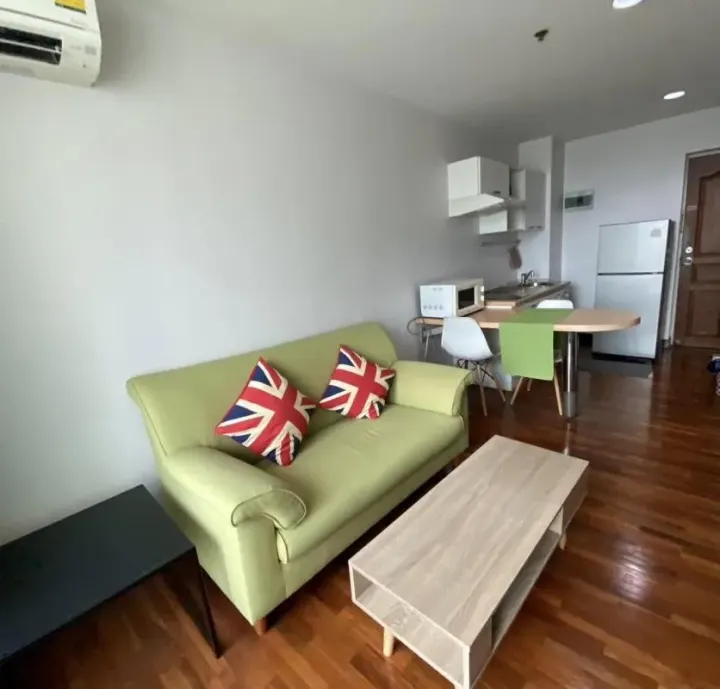 Property photos for Baan Pathumwan