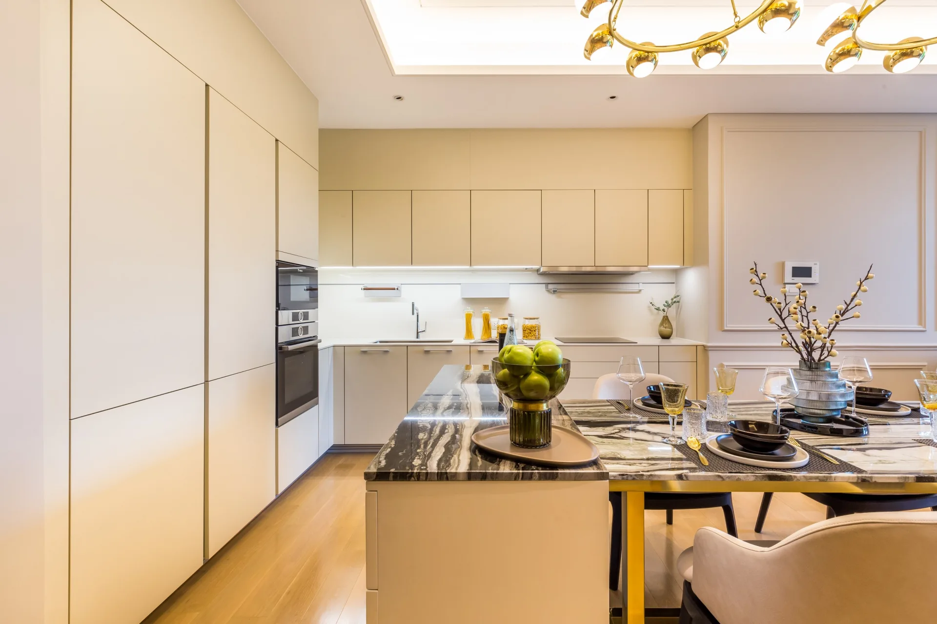 Property photos for Baan Sindhorn