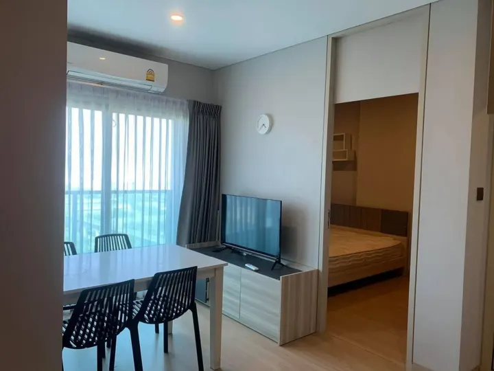 Property photos for Lumpini Suite Phetchaburi - Makkasan