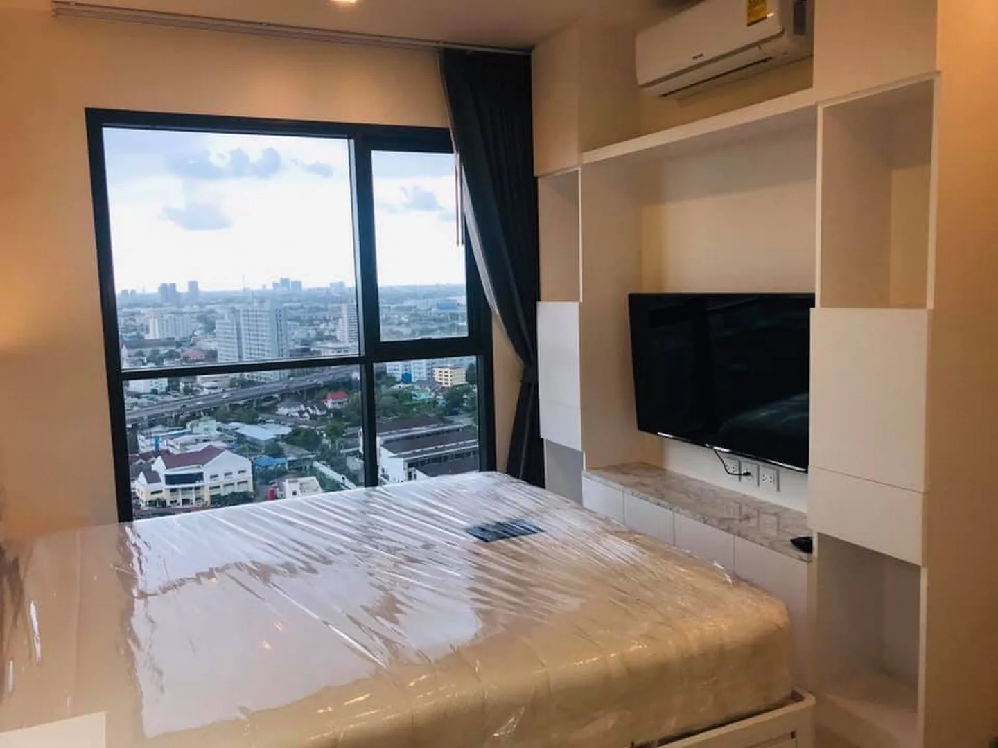 Property photos for Life Sukhumvit 48