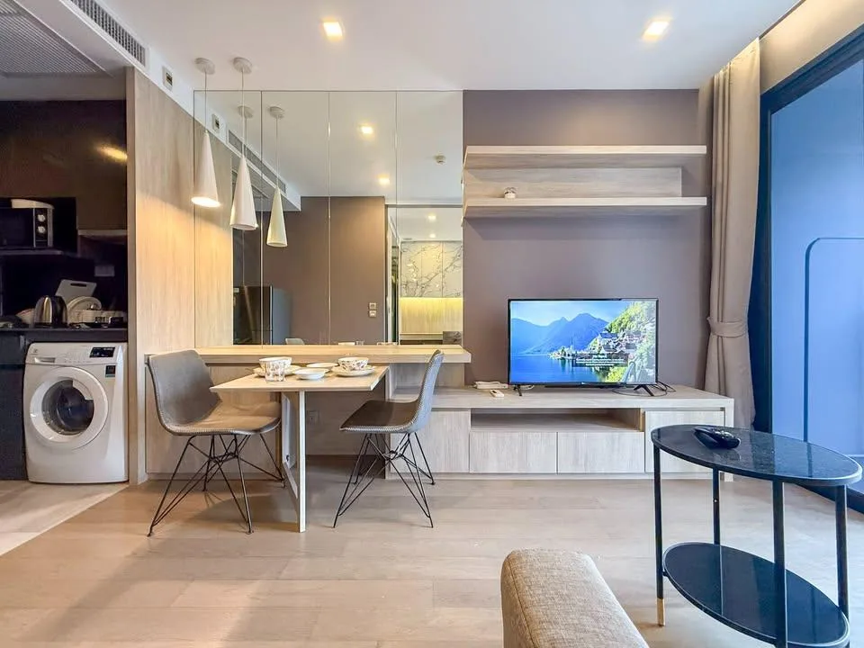 Property photos for Ashton Asoke