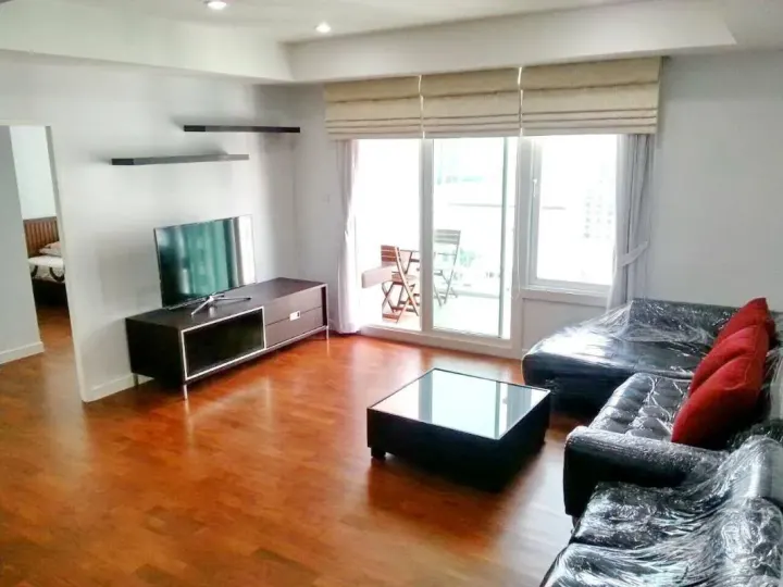 Property photos for Baan Siri 24