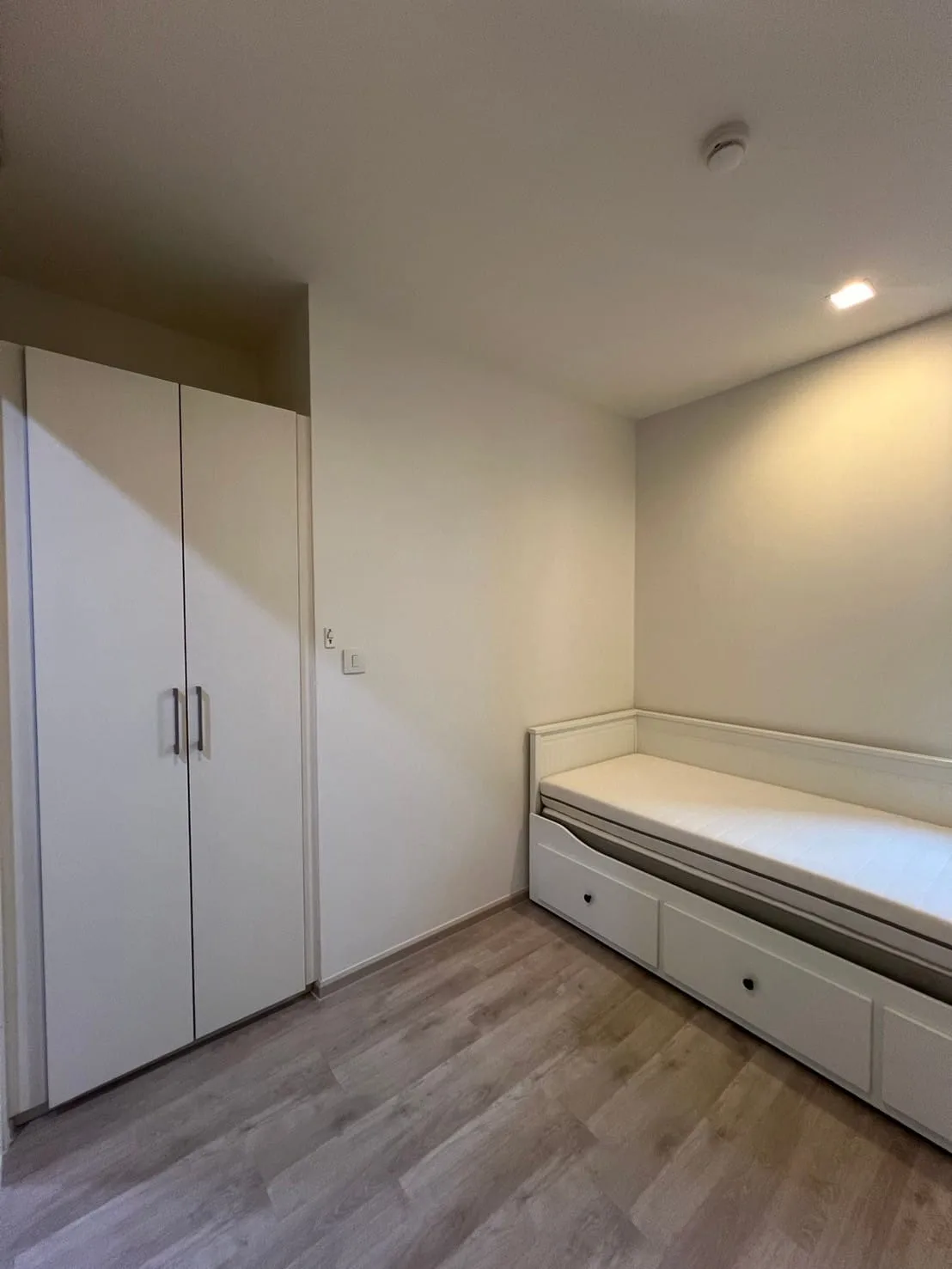 Property photos for Chambers Cher Ratchada ??? Ramintra