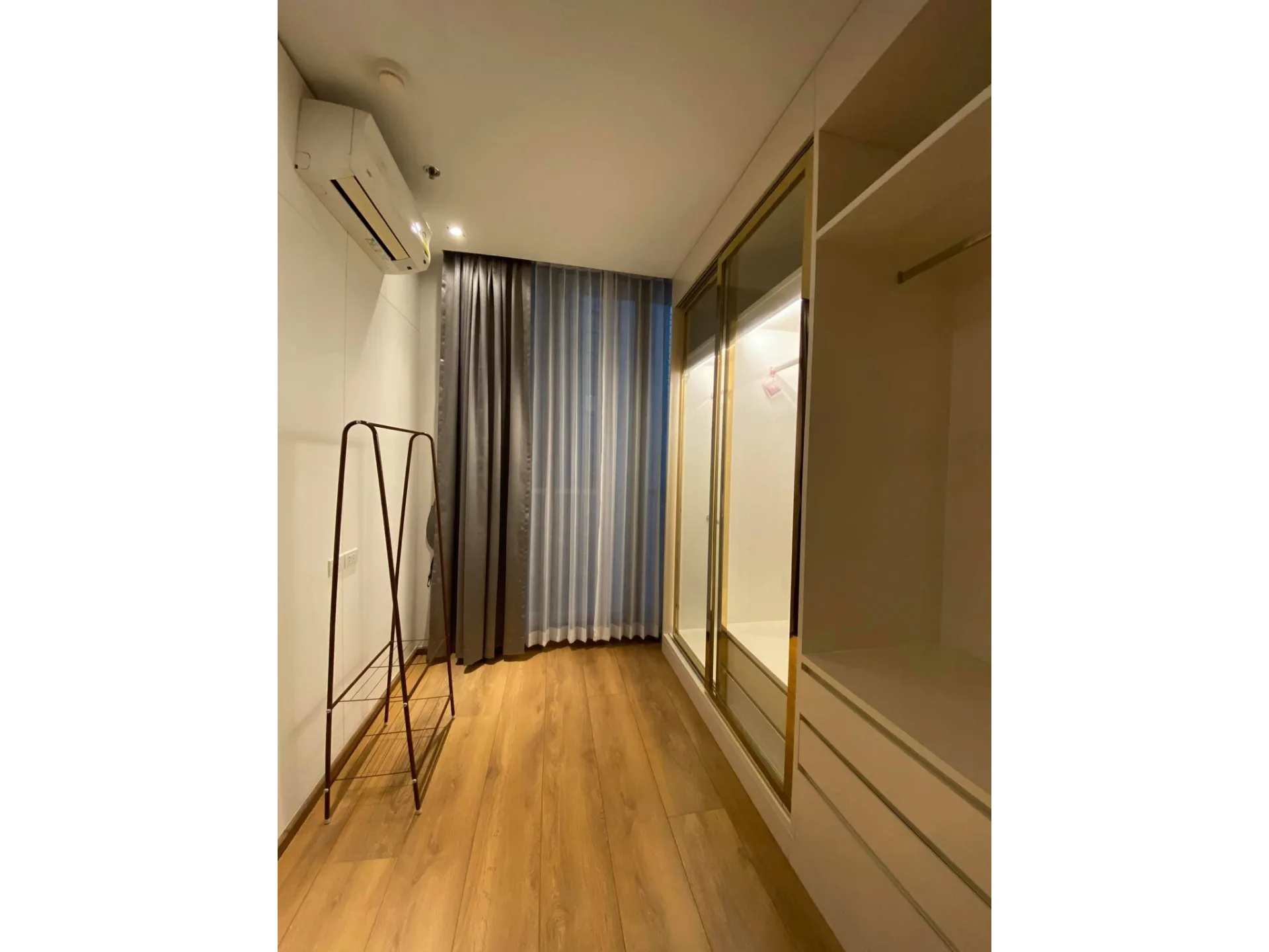 Property photos for Park Origin Phromphong