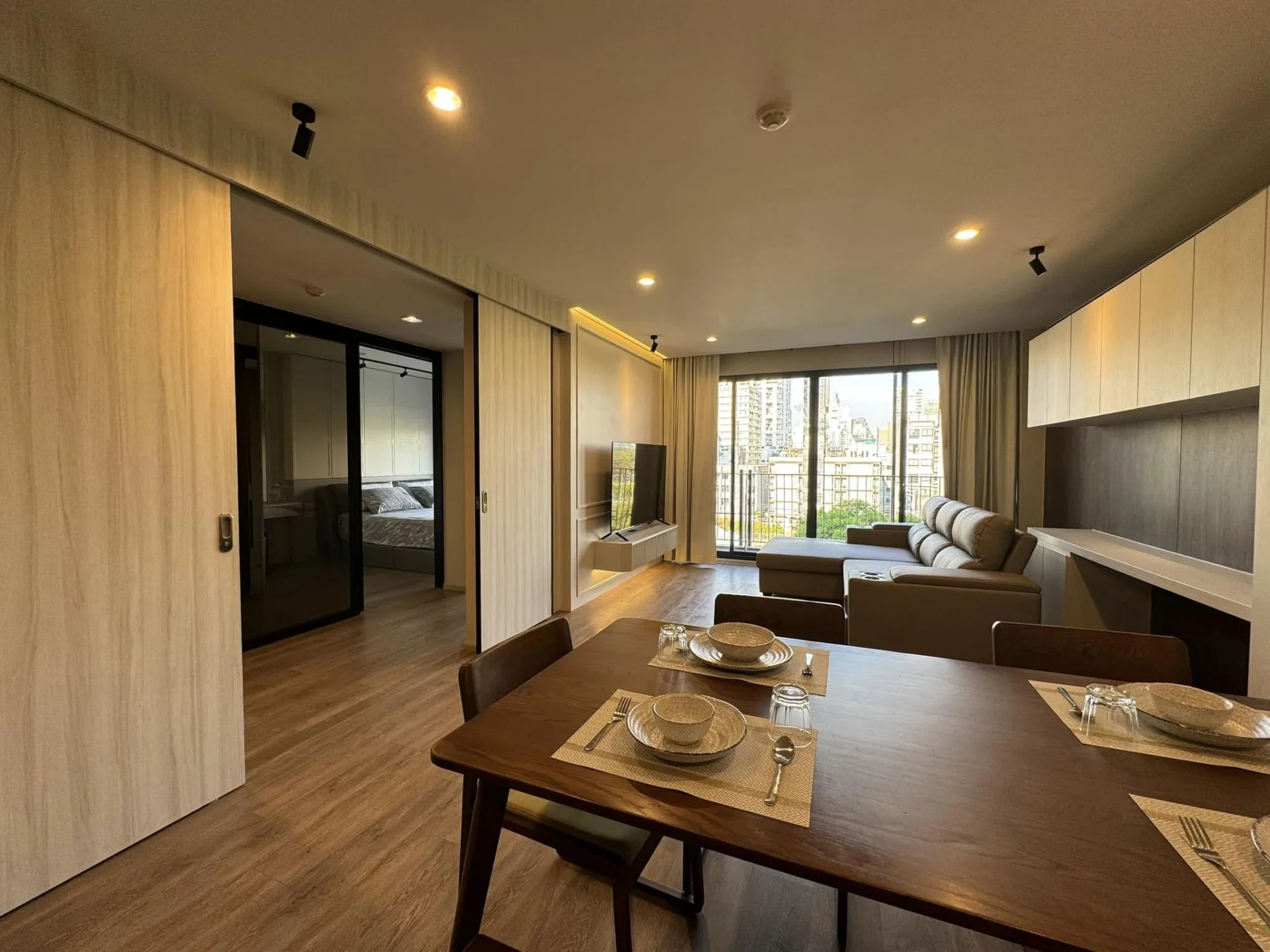 Property photos for Noble Above Wireless-Ruamrudee