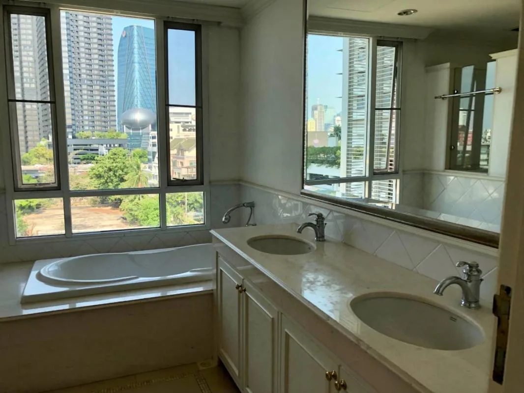 Property photos for Krisna Residence