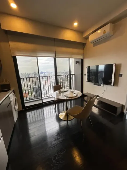 Property photos for Park Origin Thonglor