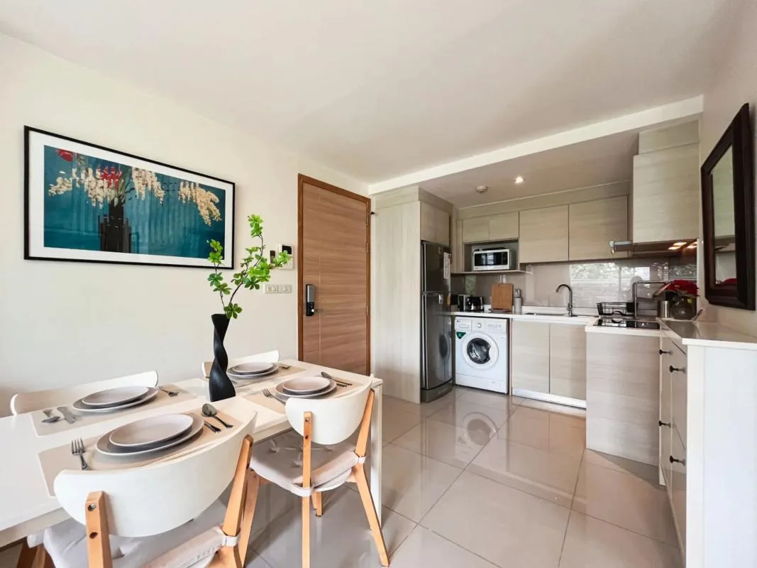 Property photos for SOCIO Reference 61