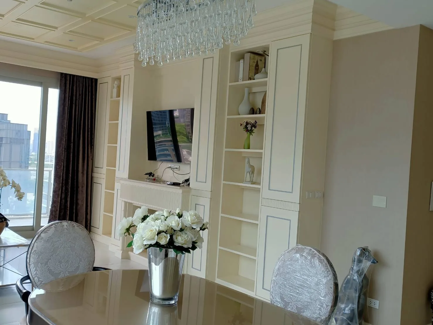 Property photos for 185 Rajadamri