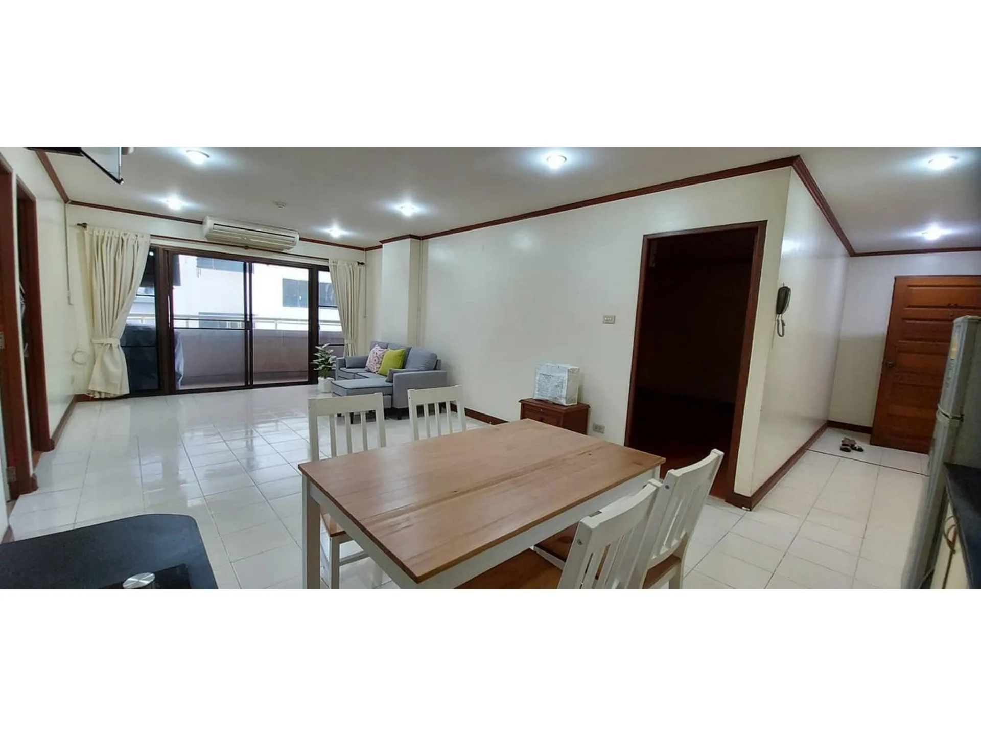Property photos for Aree Place Sukhumvit 26