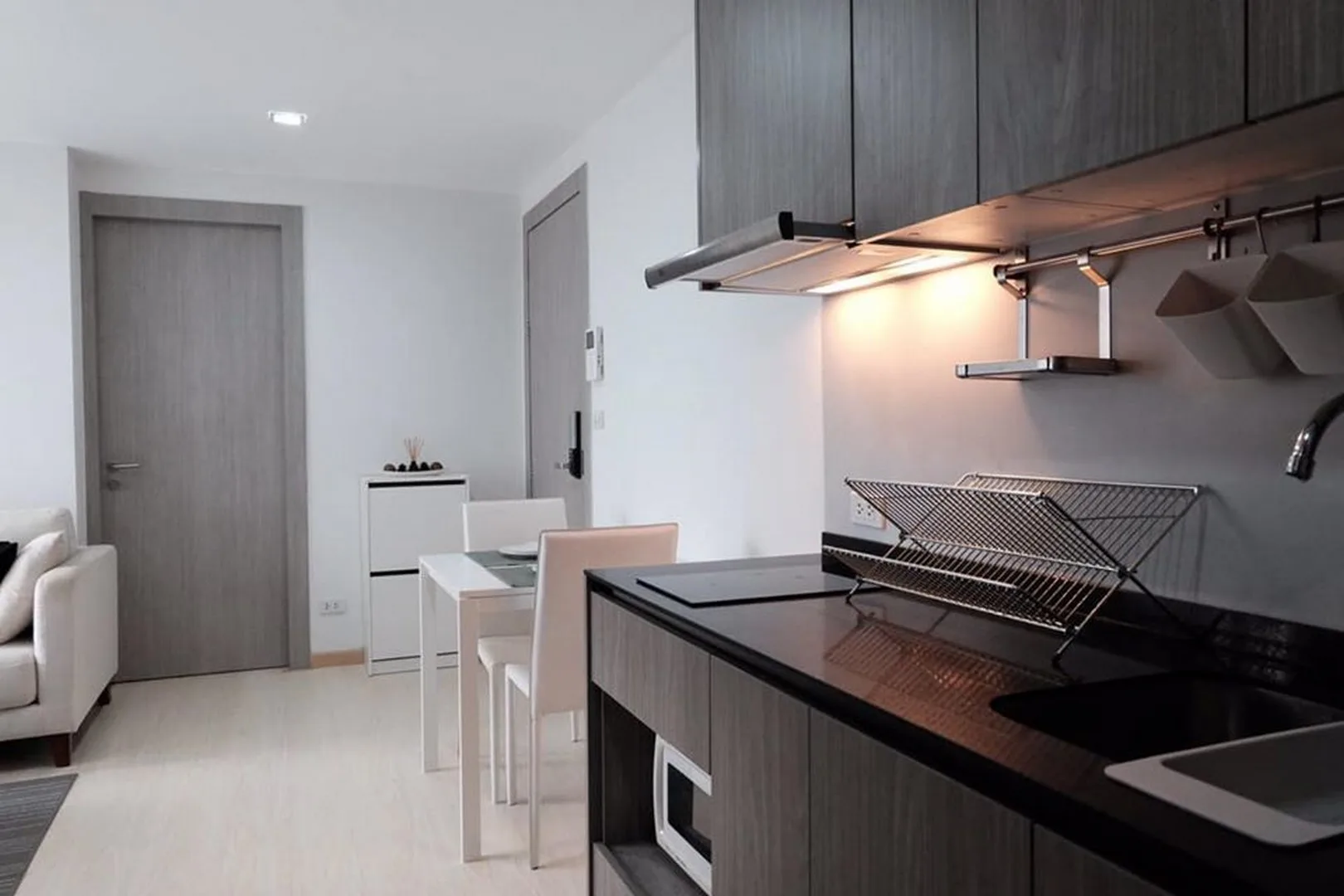 Property photos for SOCIO Inthamara