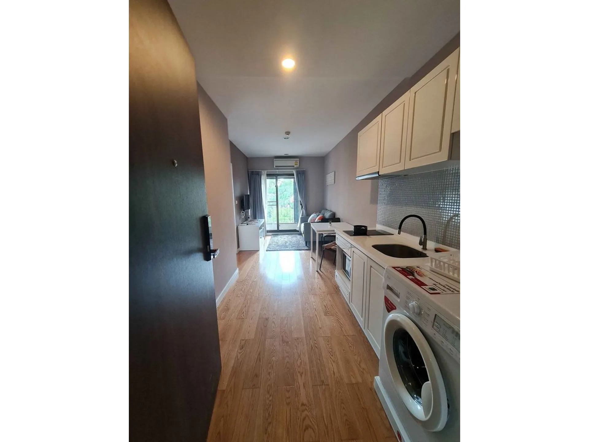 Property photos for Condolette Dwell Sukhumvit 26