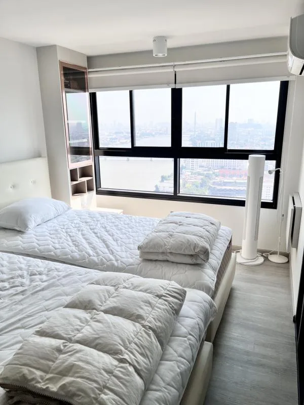 Property photos for Ideo Charan 70-riverview