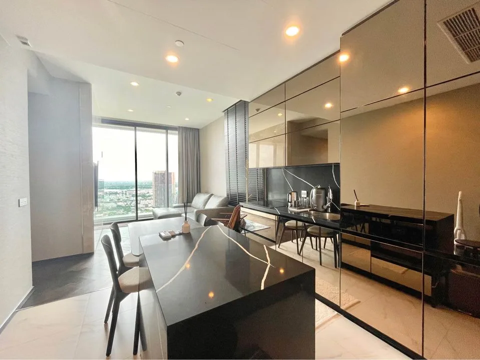Property photos for The Esse Sukhumvit 36