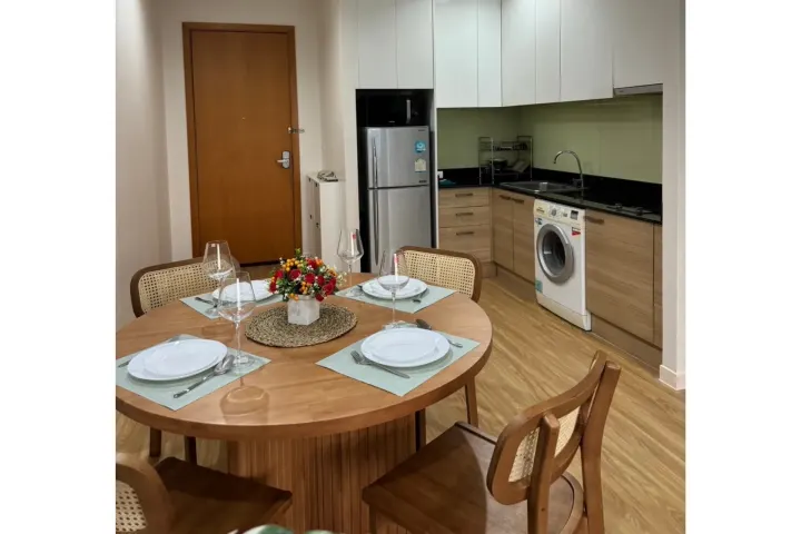 Property photos for Circle Condominium