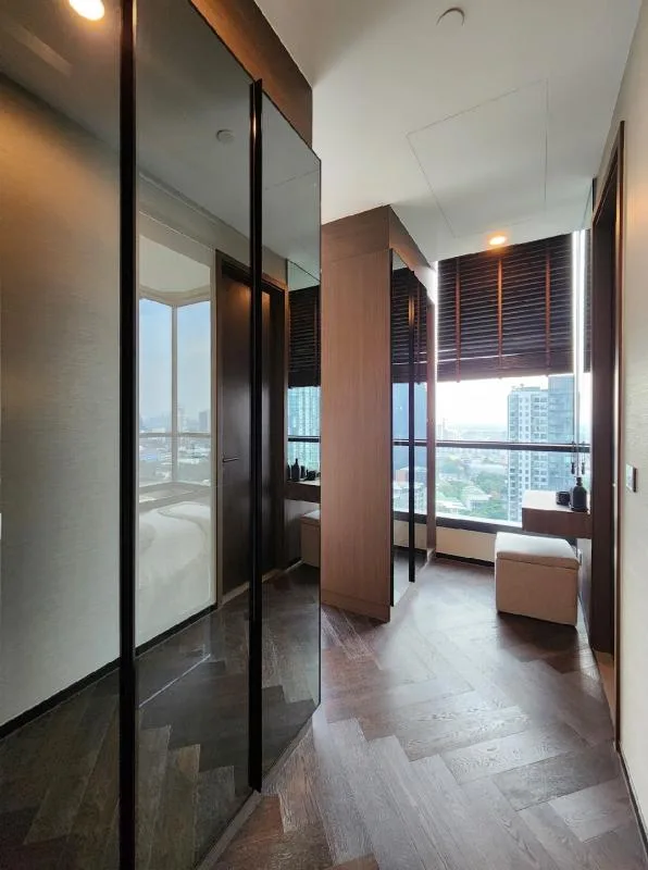 Property photos for The Esse Sukhumvit 36