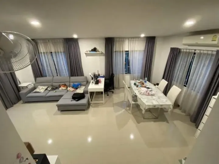 Property photos for Golden Village Bangna-kingkaew