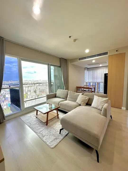 Property photos for Life Ratchadapisek