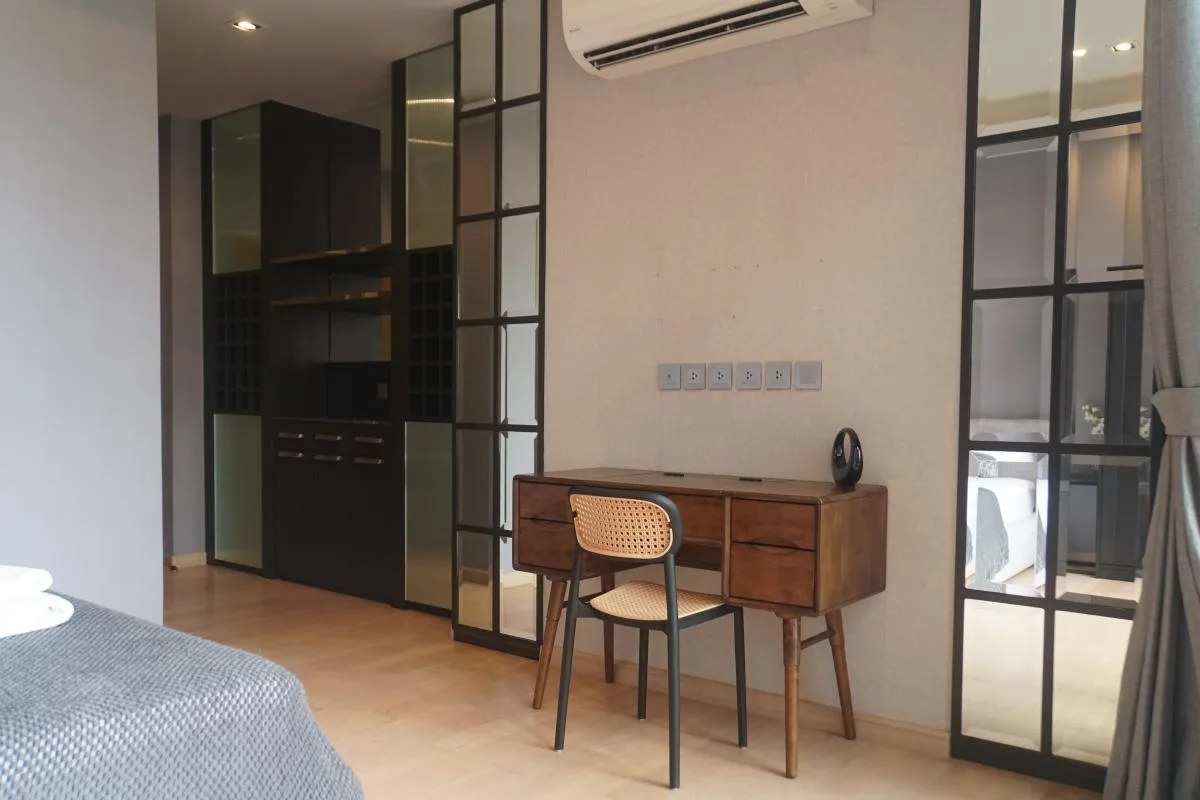 Property photos for Arna Ekamai