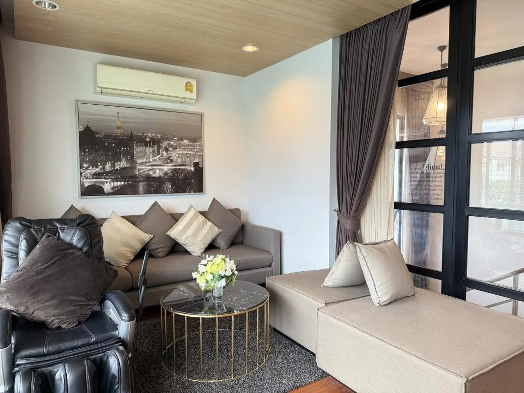Property photos for Blue Lagoon 2 Bangna-Wongwaen