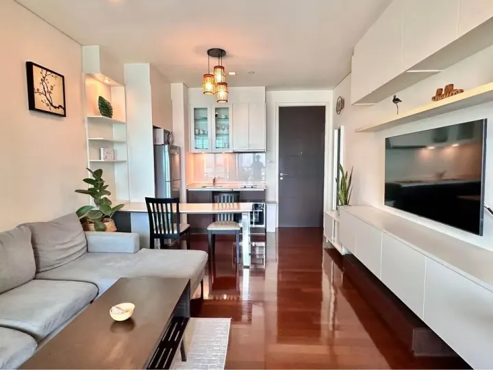 Property photos for Ivy Thonglor