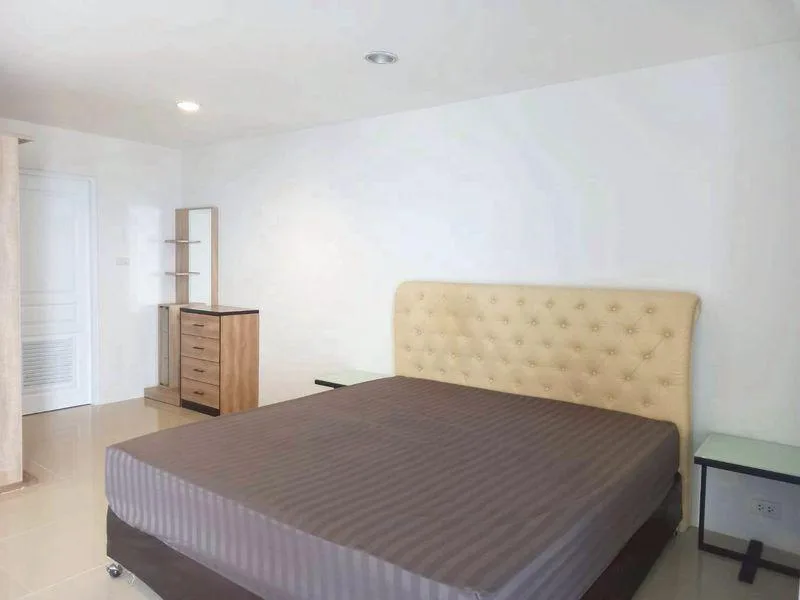 Property photos for The Waterford Diamond