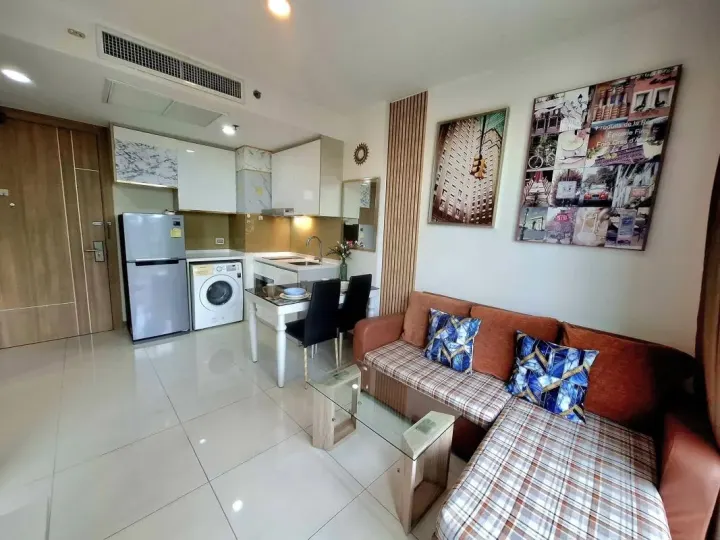 Property photos for The Riviera Wongamat Beach