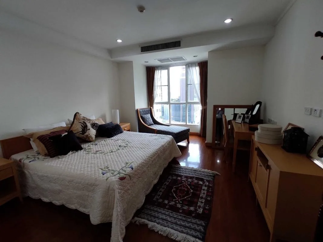 Property photos for GM Height