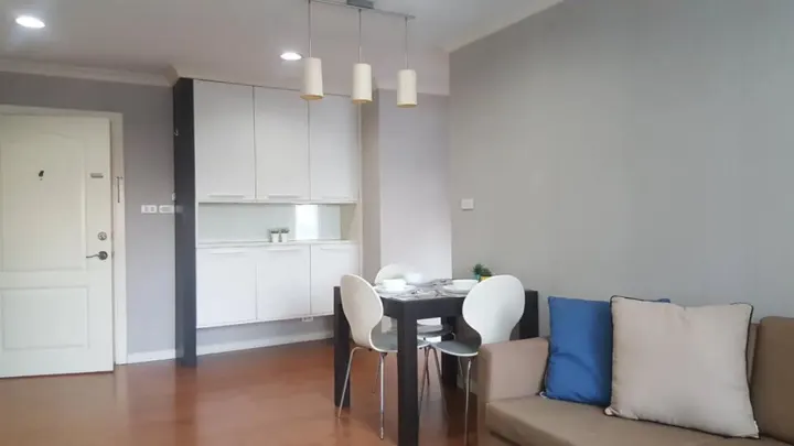 Property photos for Lumpini Suite Sukhumvit 41