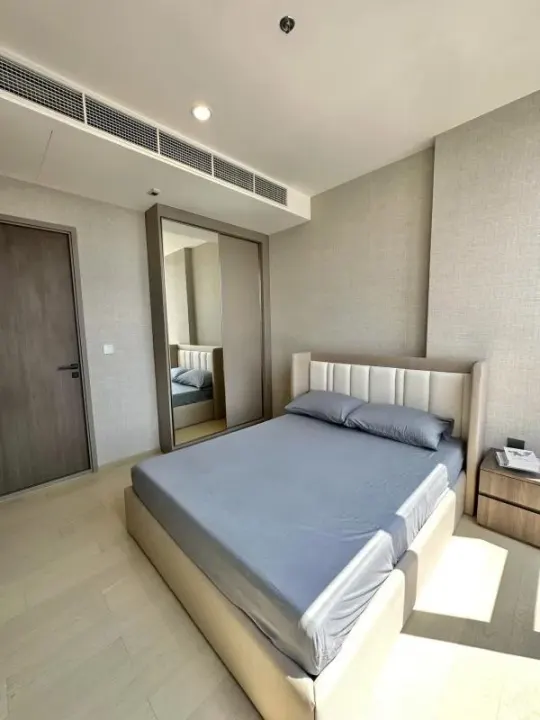 Property photos for The Extro Phayathai-rangnam
