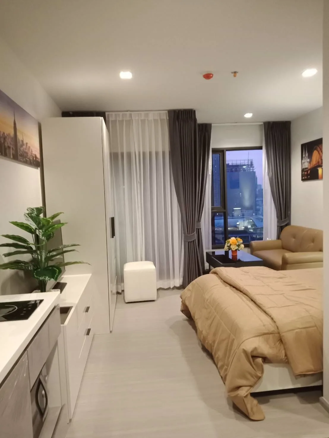 Property photos for LIFE Asoke - Rama 9