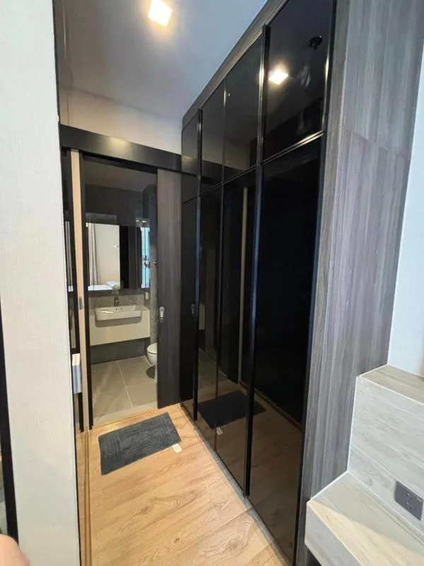 Property photos for Noble Around Ari