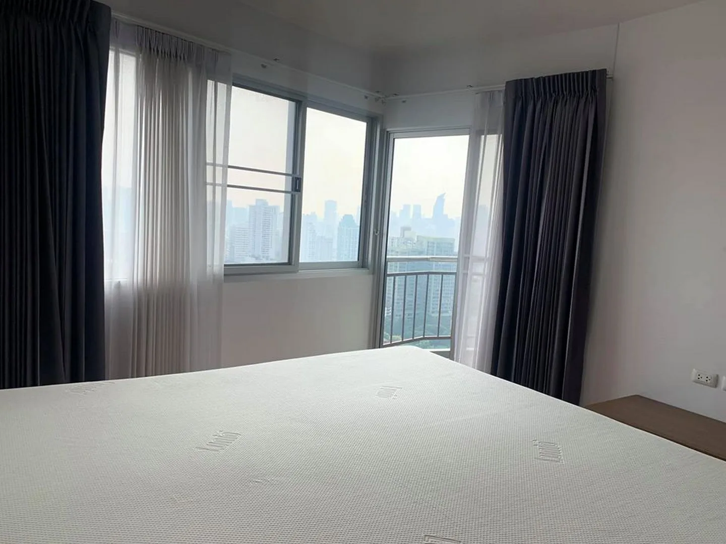 Property photos for Supalai Park Ekkamai - Thonglor