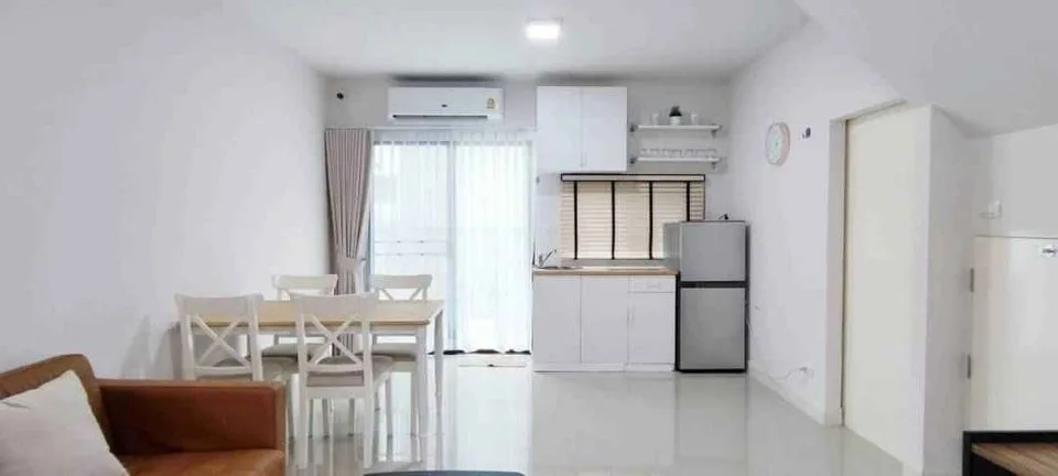 Property photos for Baan Klang Muang Srinakarin