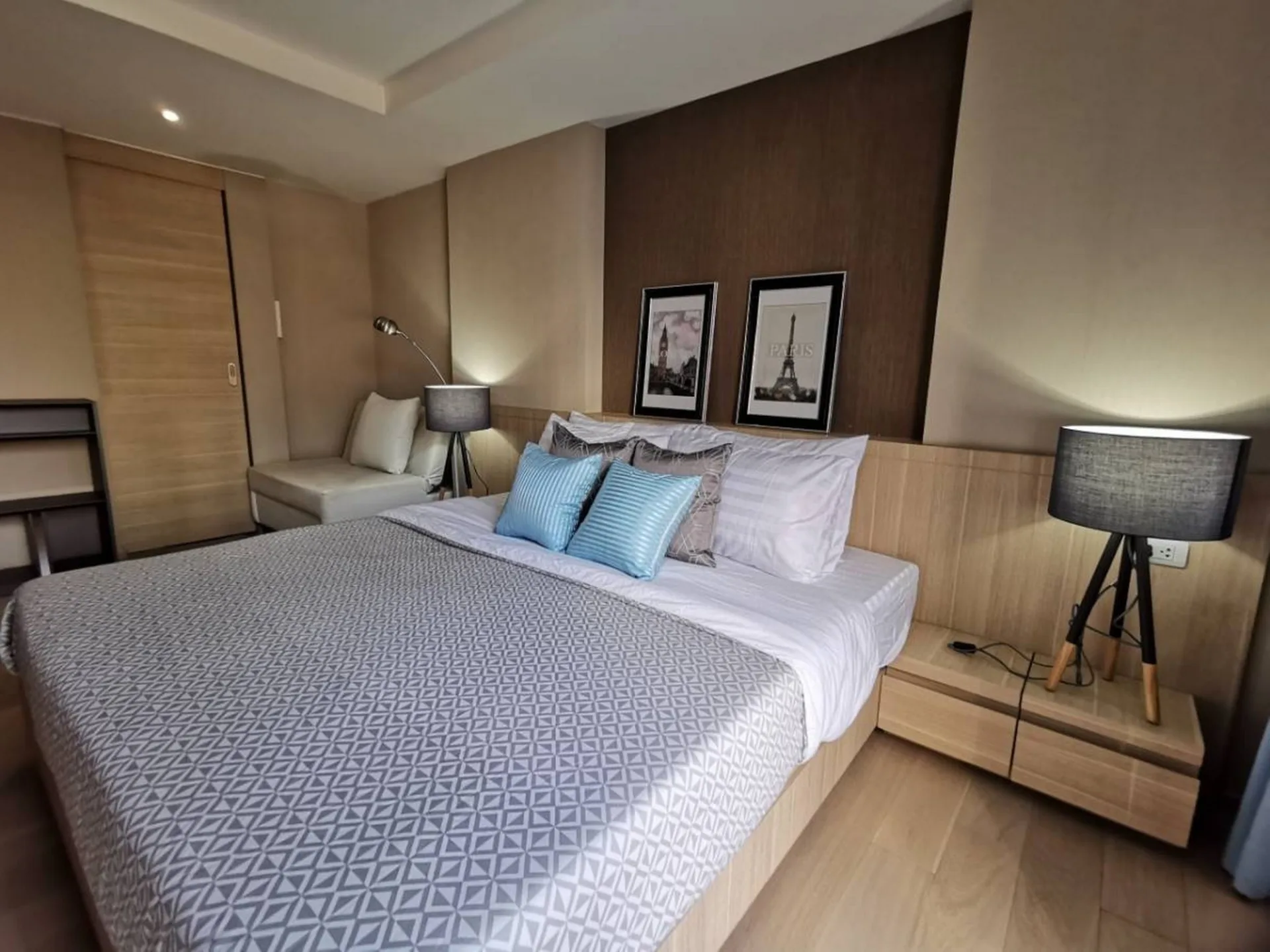 Property photos for Klass Condo Silom