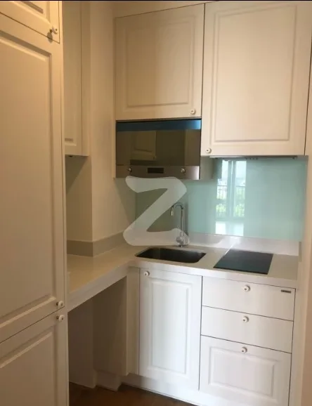 Property photos for Noble BE 33
