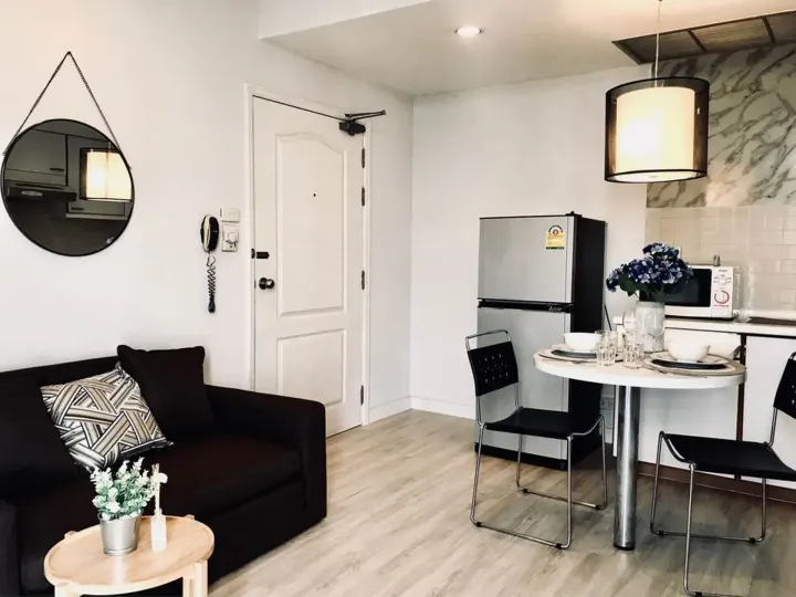 Property photos for Lumpini Place Water Cliff