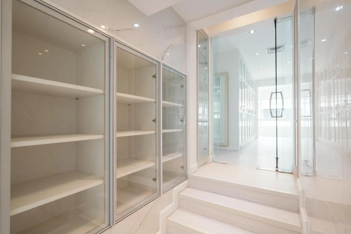 Property photos for Single House Suk 15
