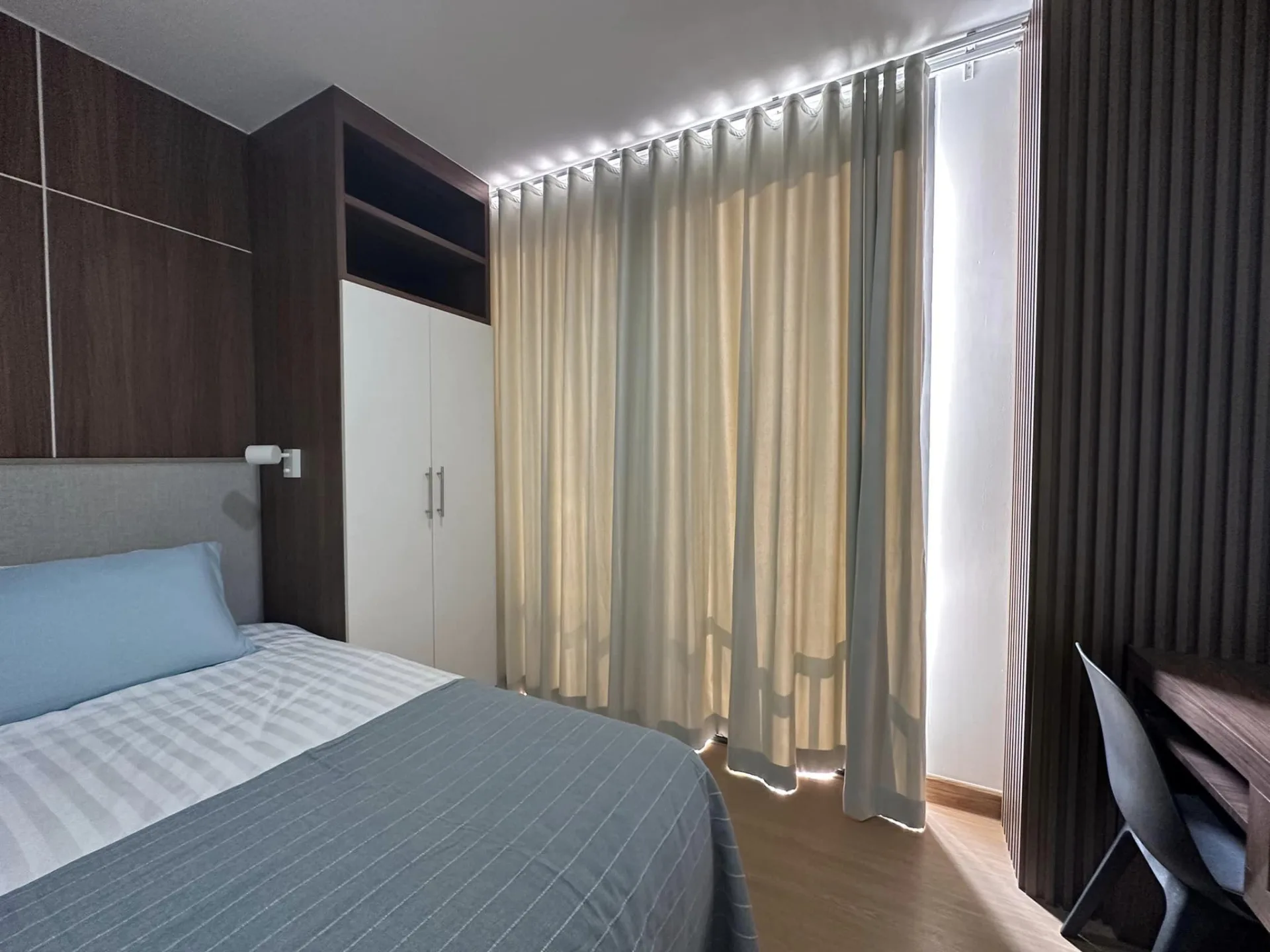 Property photos for 6th Avenue Sukhumvit 15