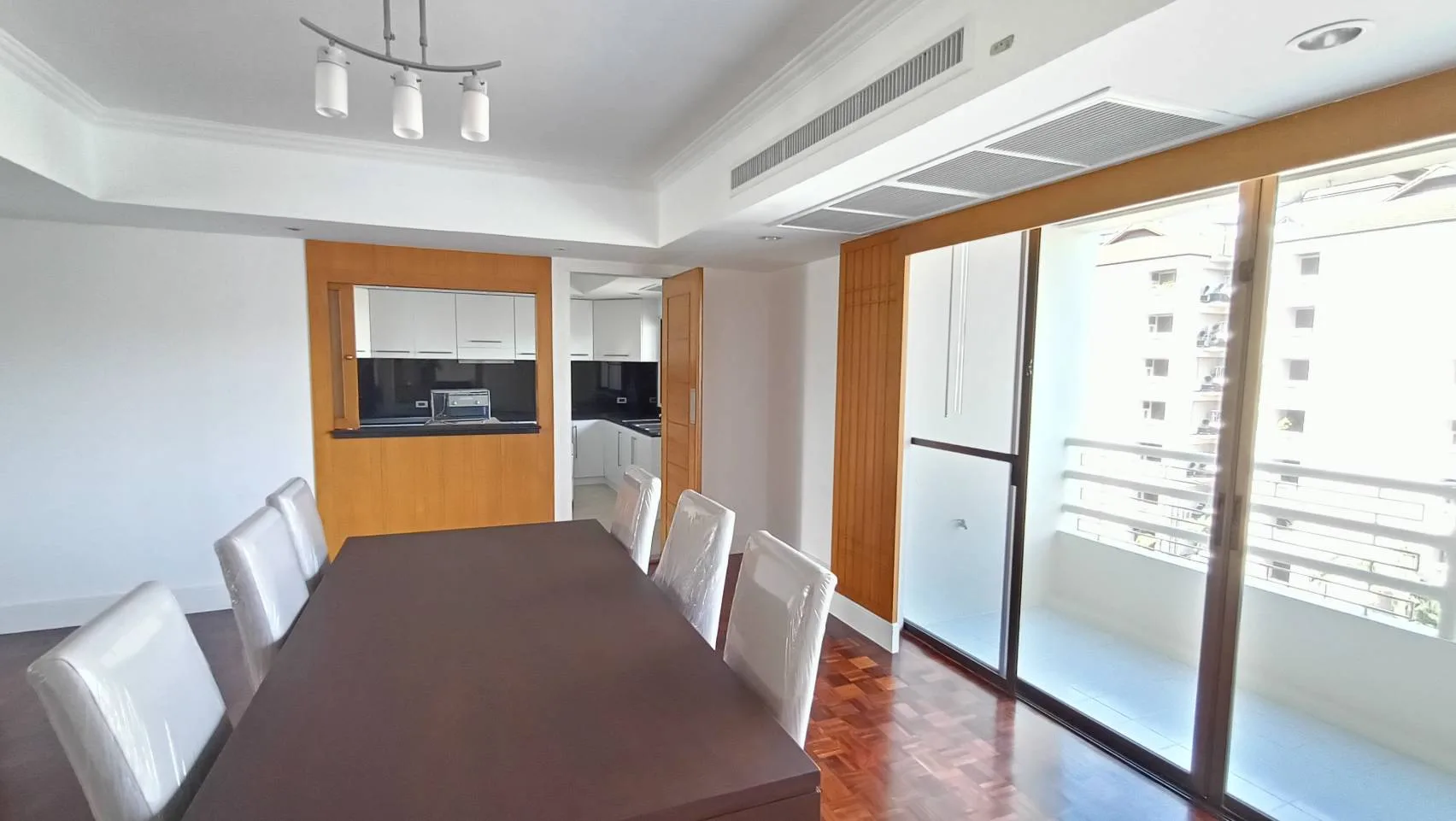 Property photos for Phirom Garden Residence