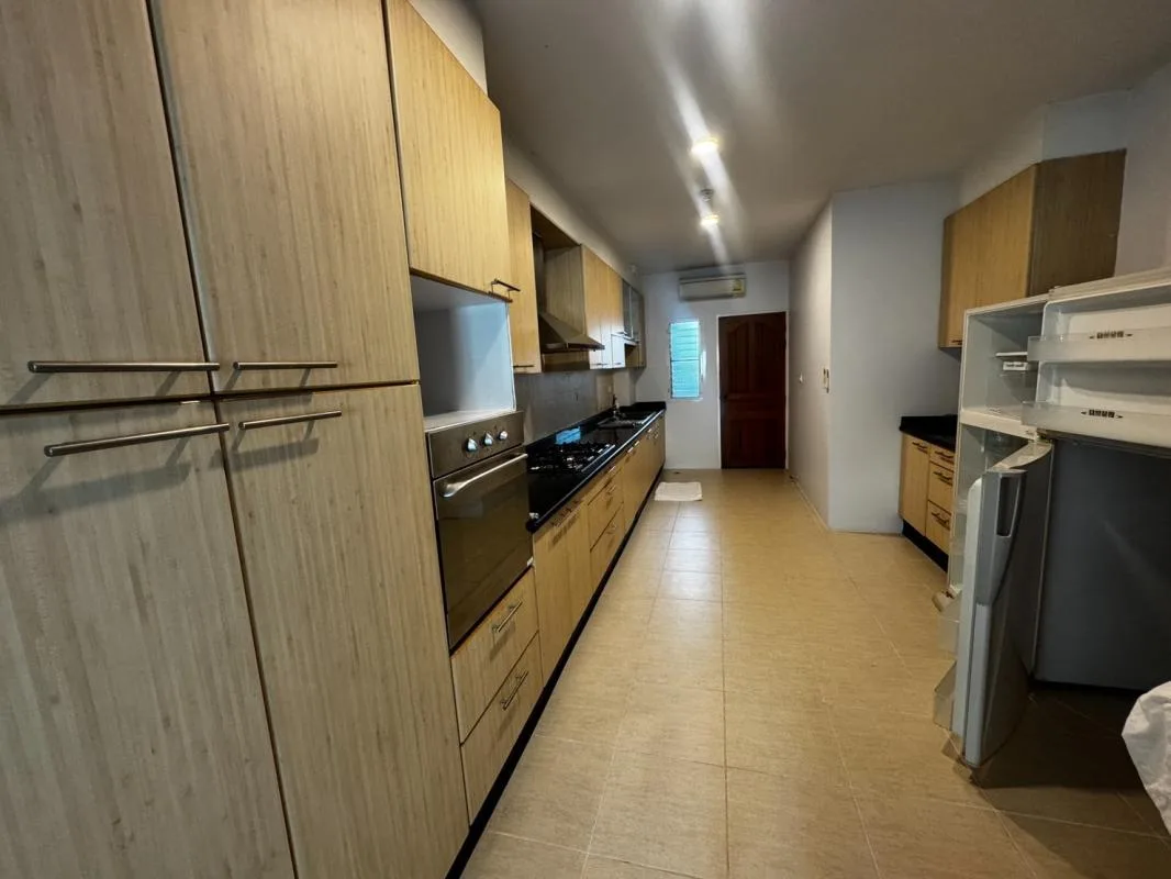 Property photos for Chaidee Mansion