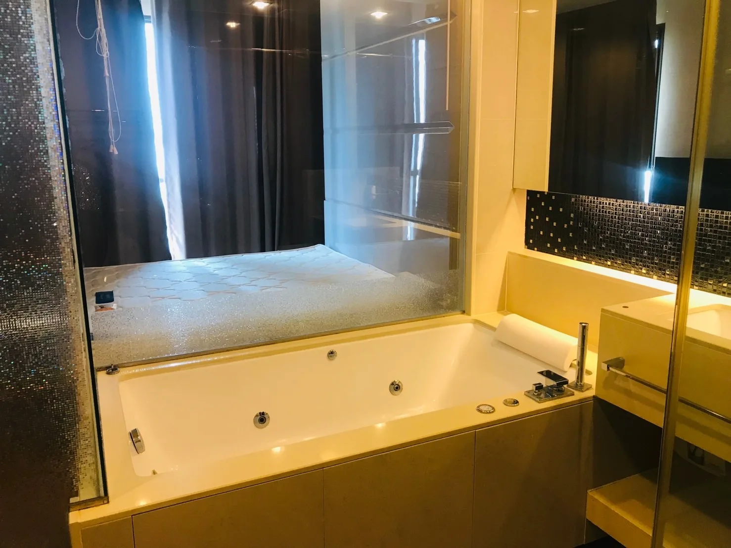Property photos for The Address Sathorn