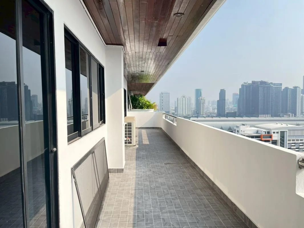 Property photos for Sethiwan Residence