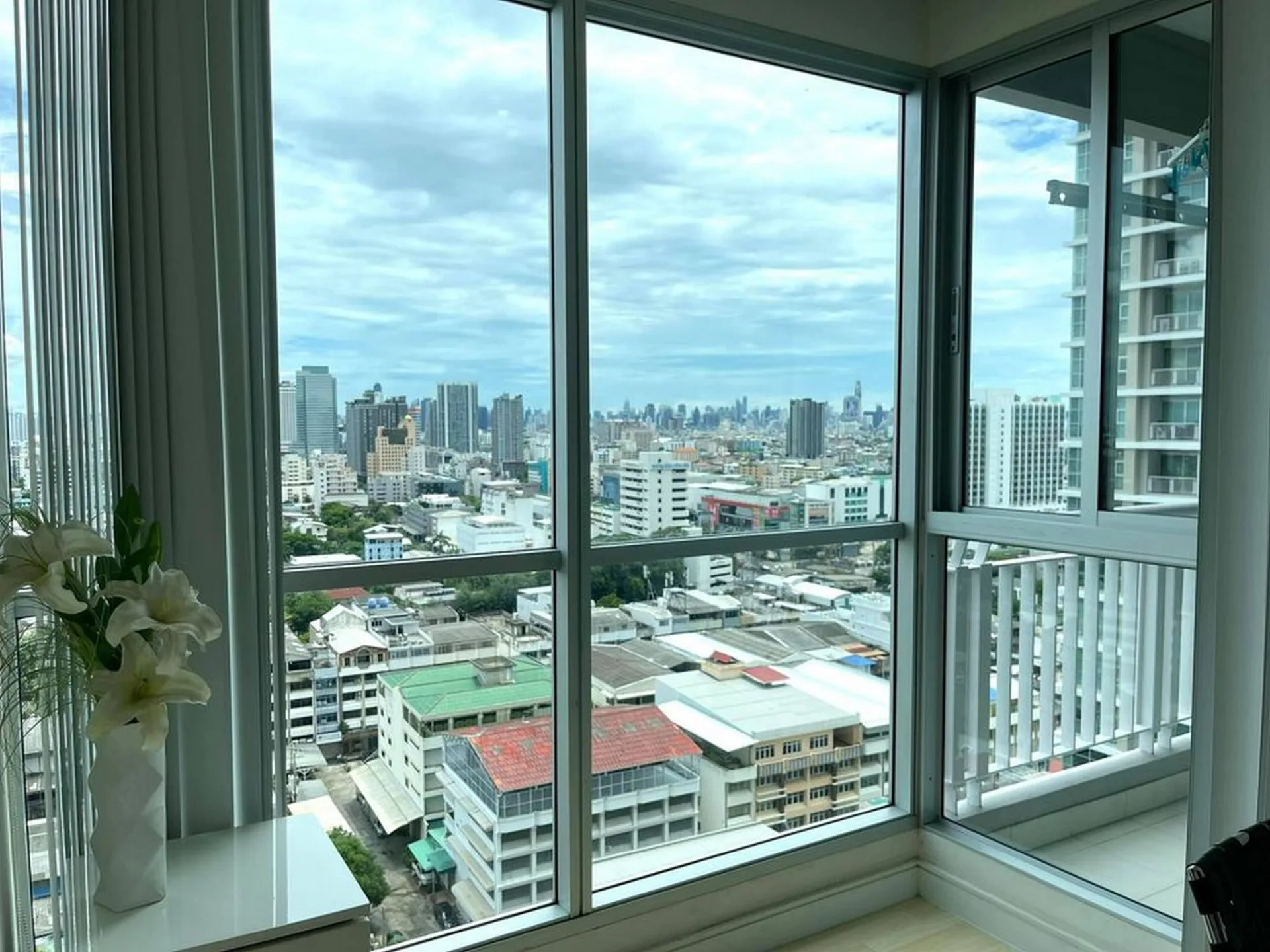 Property photos for Rhythm Ratchada