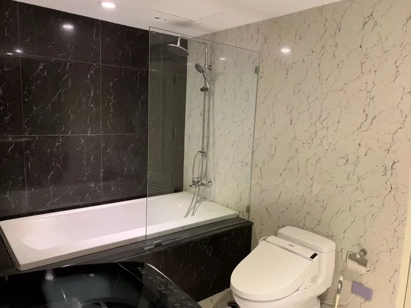 Property photos for State Tower