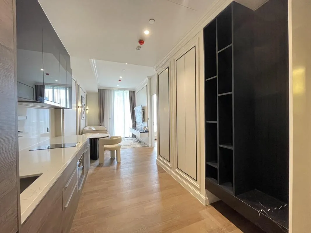 Property photos for Muniq Langsuan